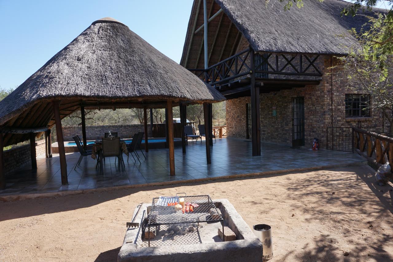 Villa Giraffe Plains Marloth Park Exterior foto